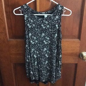 Old Navy tank